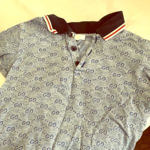 Authentic Gucci shirt size 4 toddlers but fit a 2t